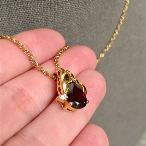 Simplistic Red Garnet Necklace - Picture 1 of 8